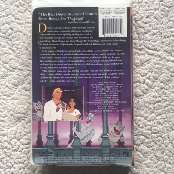 Walt Disney’s The Hunchback of Notre Dame VHS - Picture 3 of 4